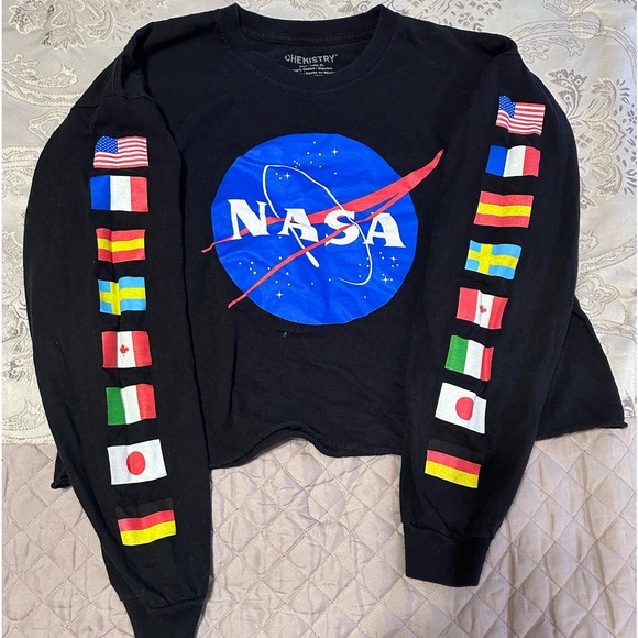Chemistry Tops - Chemistry NASA Long sleeve cropped shirt
